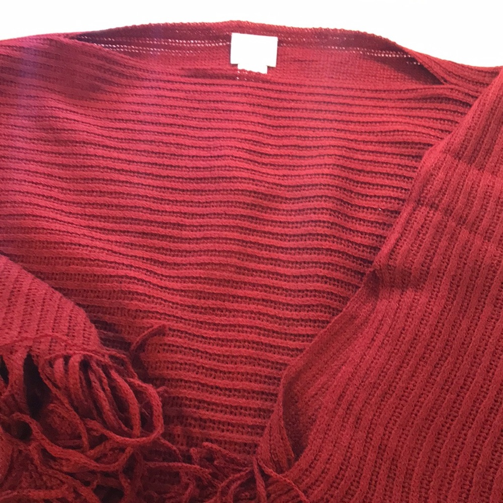 Brand new Chico’s pullover Shawl/ Poncho  deep red with fringes. / knit